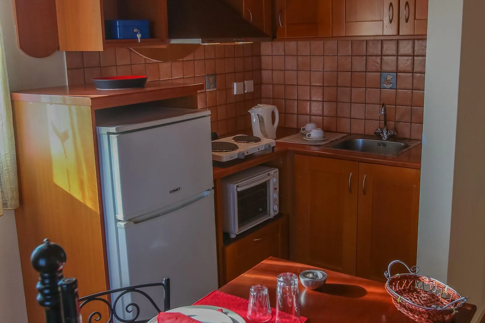 Diana Studios Mousata Aparthotel
