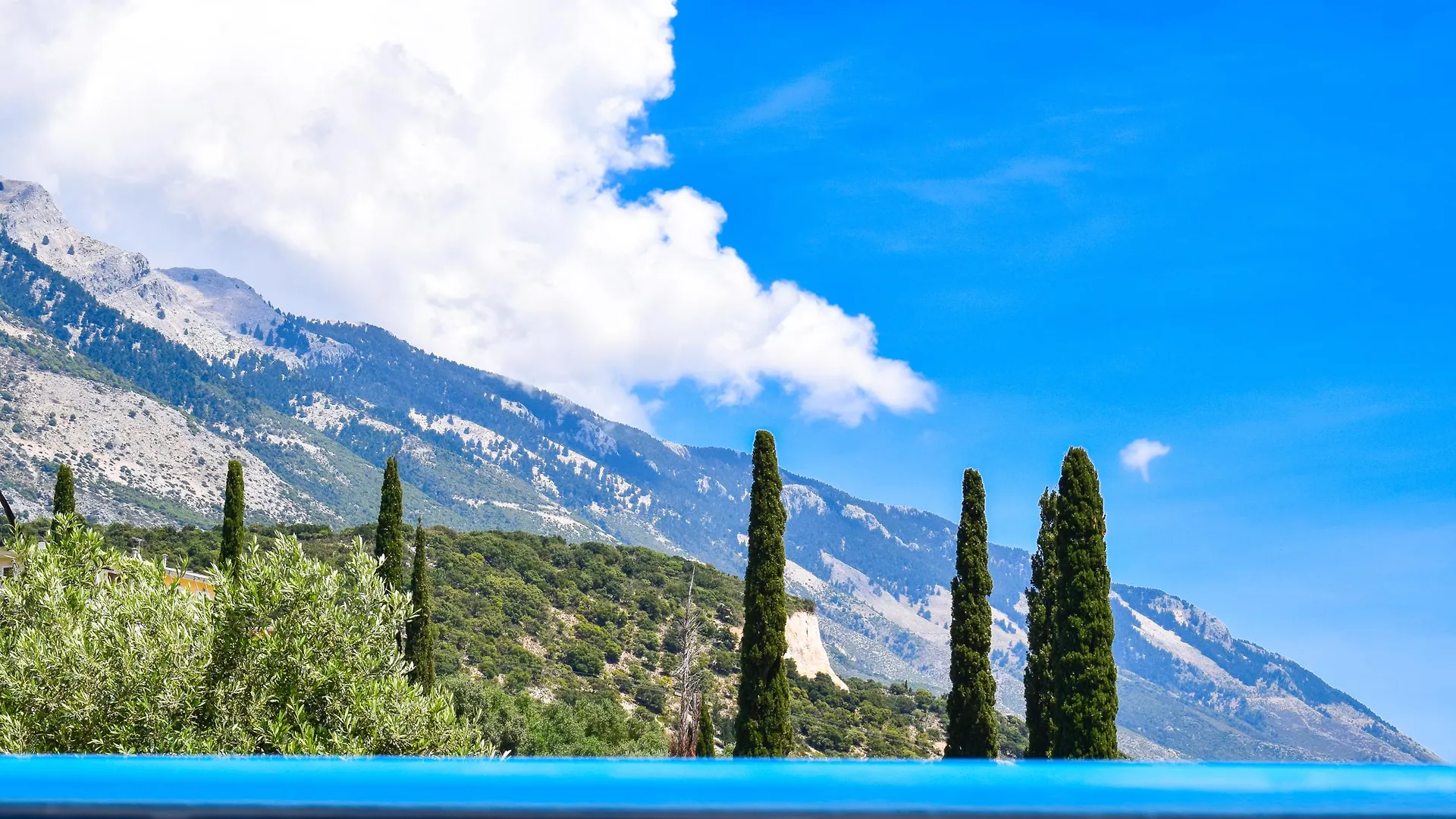 *** Aparthotel Diana Studios Mousata Greece