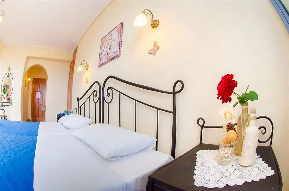 Hotel apartamentowy Diana Studios Mousata